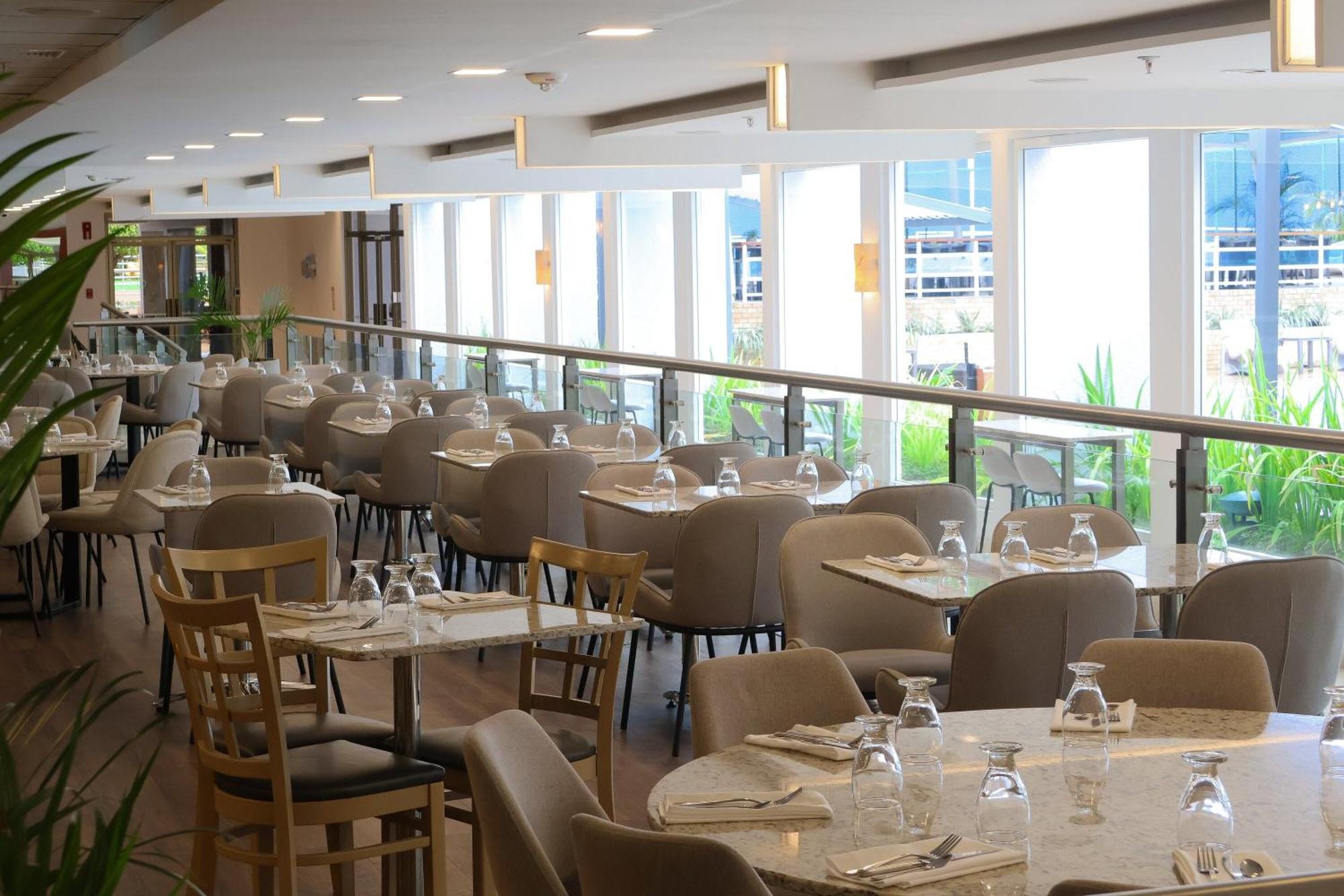 Sheraton Grand Panama מראה חיצוני תמונה The restaurant