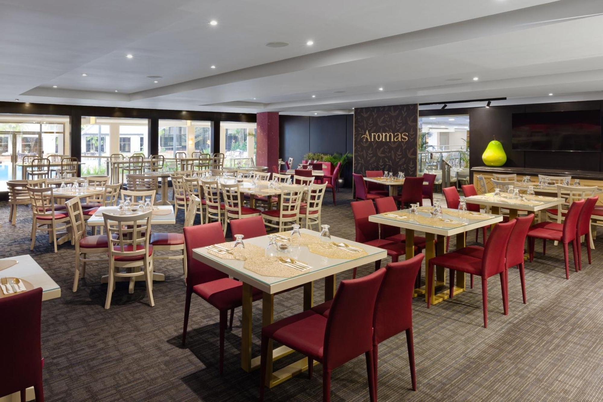 Sheraton Grand Panama מראה חיצוני תמונה Aromas restaurant